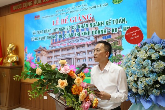 TUYỂN SINH ĐẠI HỌC HÌNH THỨC VỪA LÀM VỪA HỌC NGÀNH QUẢN TRỊ KINH DOANH NĂM HỌC 2025-2026